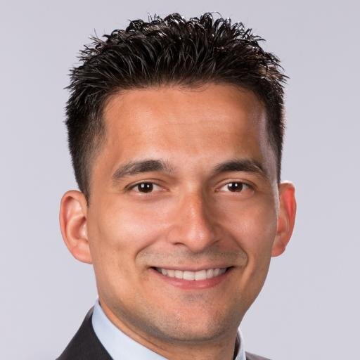 Hector Luciano Jr is an Azure Cloud Architect and a Xamarin Architect.