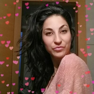 SoriaZurita's profile picture. Dame solo una razon y me enfrento al mundo x los dos!!♡mi niña mi todo,te amo♡