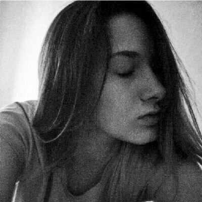 ann_gold96's profile picture. 