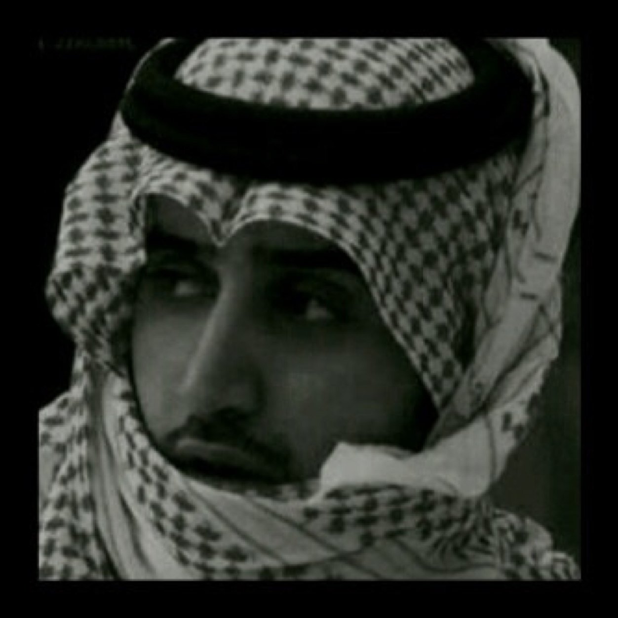 ‏‏نمشيء ۈلا نعلم ، خفايا المقادير ....... ياللہ عسى في غيب الايام خيرﻫہ ♡~