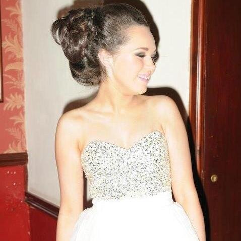 Freelance Make Up Artist from Liverpool, Instagram- beccaswanson_mua/ email- beccaswanson_mua@hotmail.co.uk