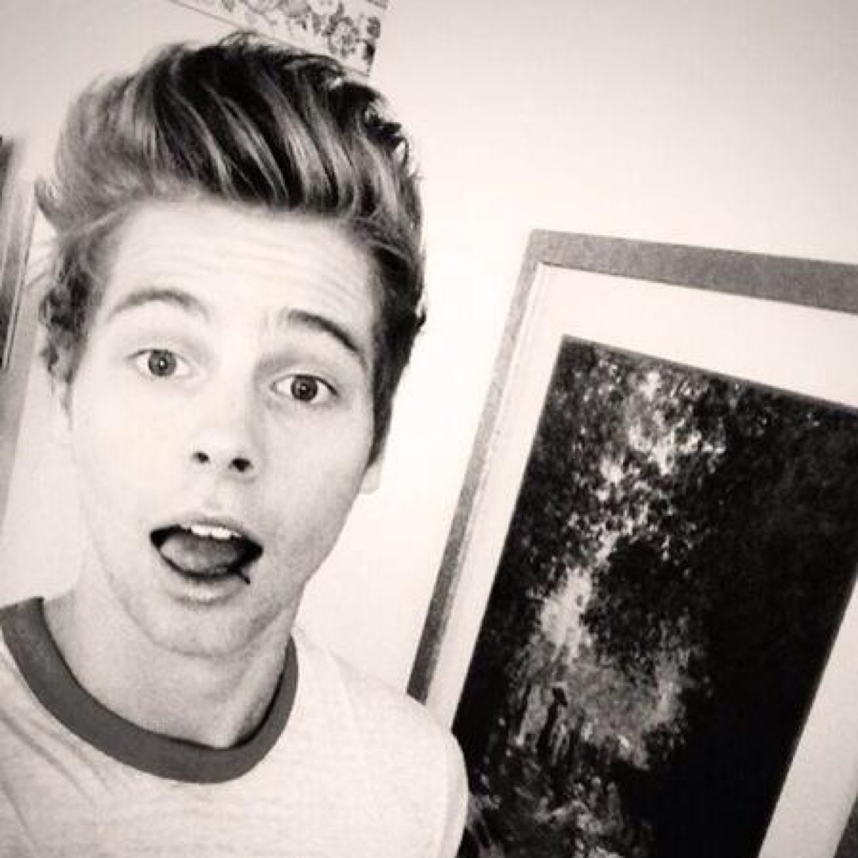 I got hacked at 5k + 5/4 please follow my new account @drunkwithhemmo .. Thankss