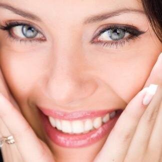 Cavitatie en Radiofrequentie, Ultrasone Cleaning, Diamond Micro Dermabrasie, Radiofrequente Facial Lifting, Huidpeeling, Micro-needling.