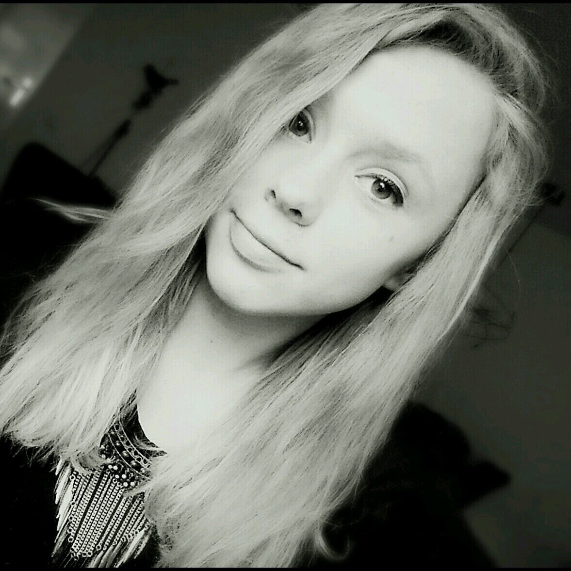 dream as if you'll live forever, live as if you'll die today ~saargeloof! ~ kik:saartjeeh_ ~insta:saartjeeh_