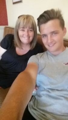 angie22sandiway's profile picture. 