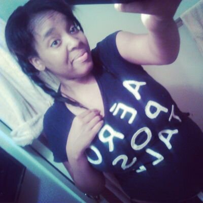 ' im a pretty girl with high expectations . im the mother of kaidyn && a girl with goals ✏ ✨