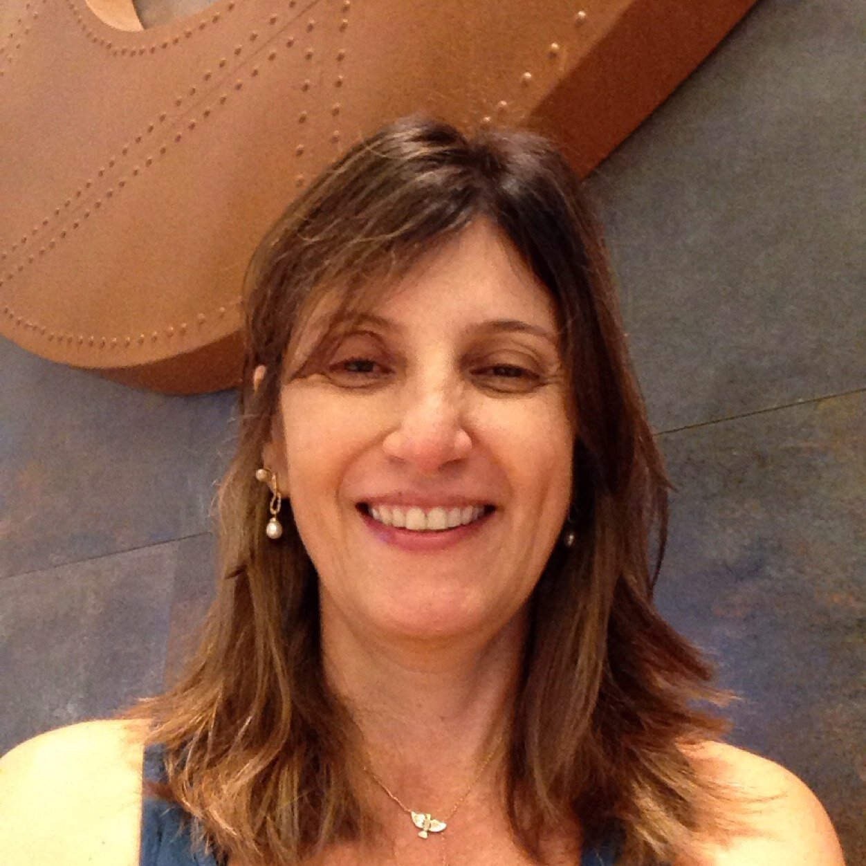 HeloisaMarcello's profile picture. 