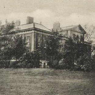 ExplainersKp's profile picture. 