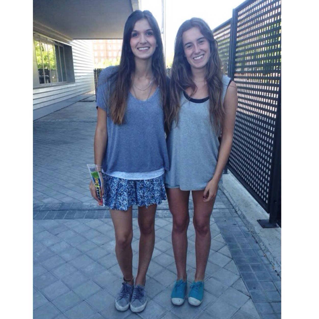 Alenavarrobas's profile picture. De una mente no te liberas ni cerrando los ojos