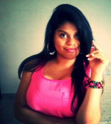 CHICA DIVERTIDA, LE GUSTA EL BAILE, LA MUSICAY PASAR BUENOS RATOS CON LOS AMIGOS Y FAMILIA .