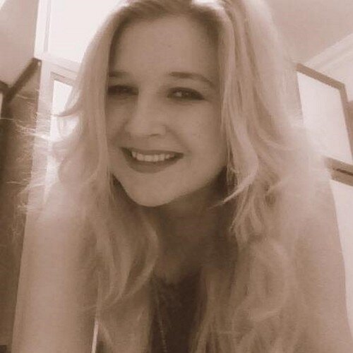 dyanartemis's profile picture. 