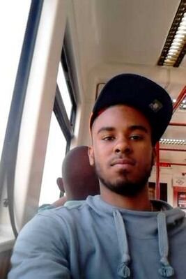 Me segue no insta sdv --- @rafoxlhp e vem resenhar no whats ---- (011) 982276348

Snap ------ rafinha05