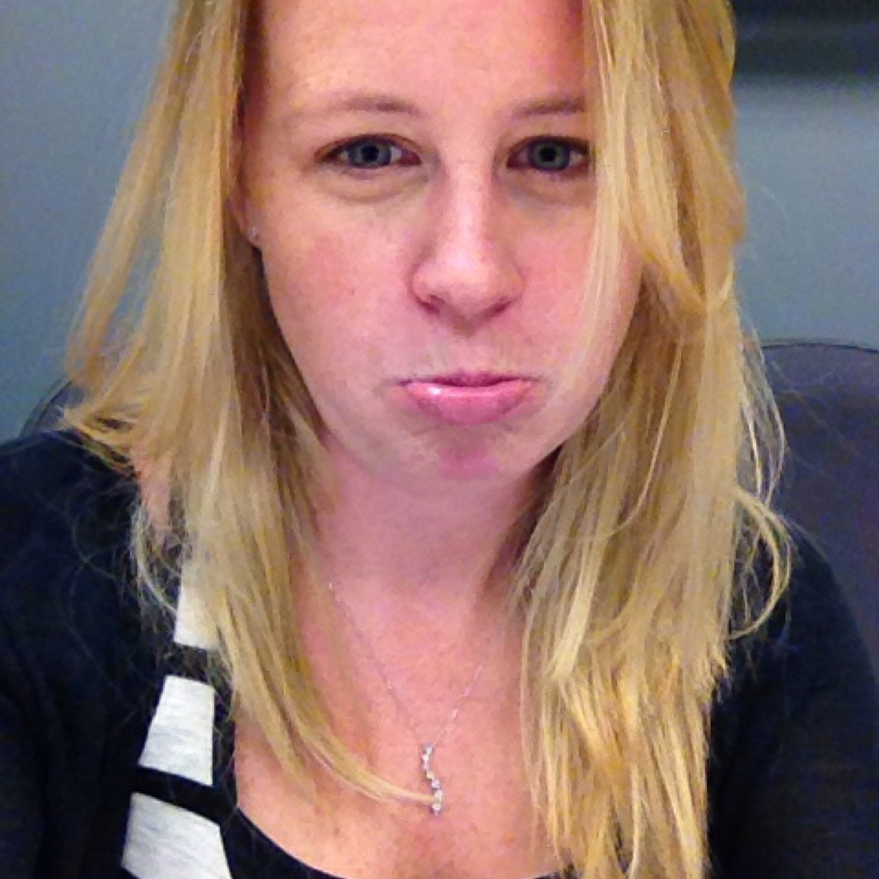 lale202020's profile picture. Just a little glimpse into me... I am boring.