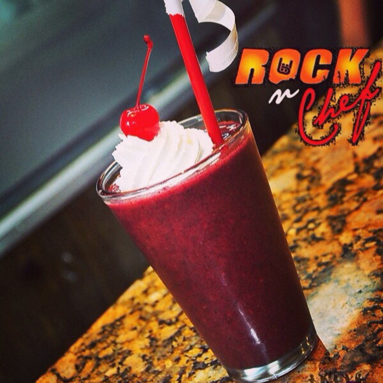 Panaderia la casona & rock n chef 
☎️809-578-6262 y ☎️809-577-7546