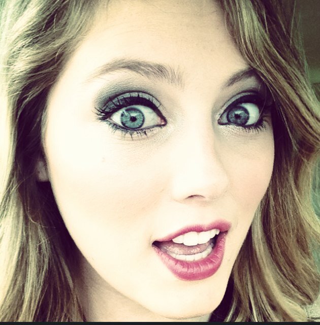 annagwil's profile picture. 