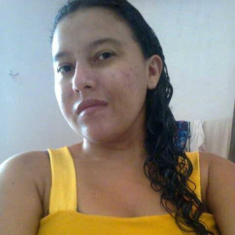 suo adriana tenho 24 anos fã incondicional do breno e caio cesar