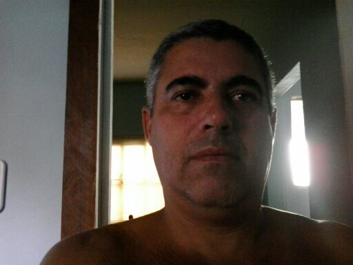 Amante das abelhas, protetor da natureza, proprietário de um apiario escola, produtor de mel e instrutor de apicultura. Sigo todos de volta! 
marcosantonio.marq