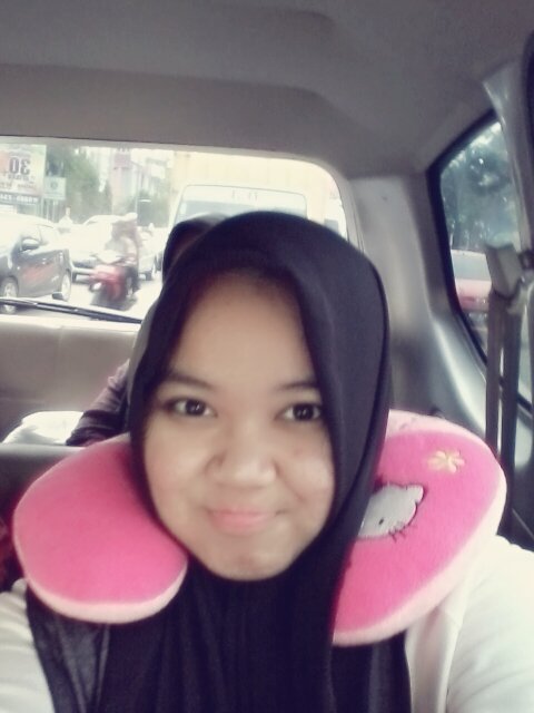 bontotnya mamah :*{}