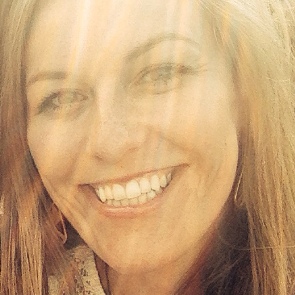 3rd Grade Teacher. Wife. Mother. Daughter. Friend. Lifelong Questioner. Wellness Watcher. Gratitude Grower. Wanna-be Gardener of Bravery and Veggies.