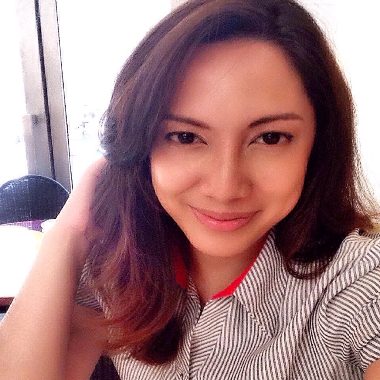 Happy go-getter. Interior designer. Fun-chaser. Non-sleeper.
