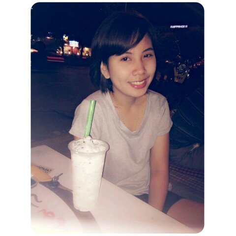 ชื่อพลอย :-)