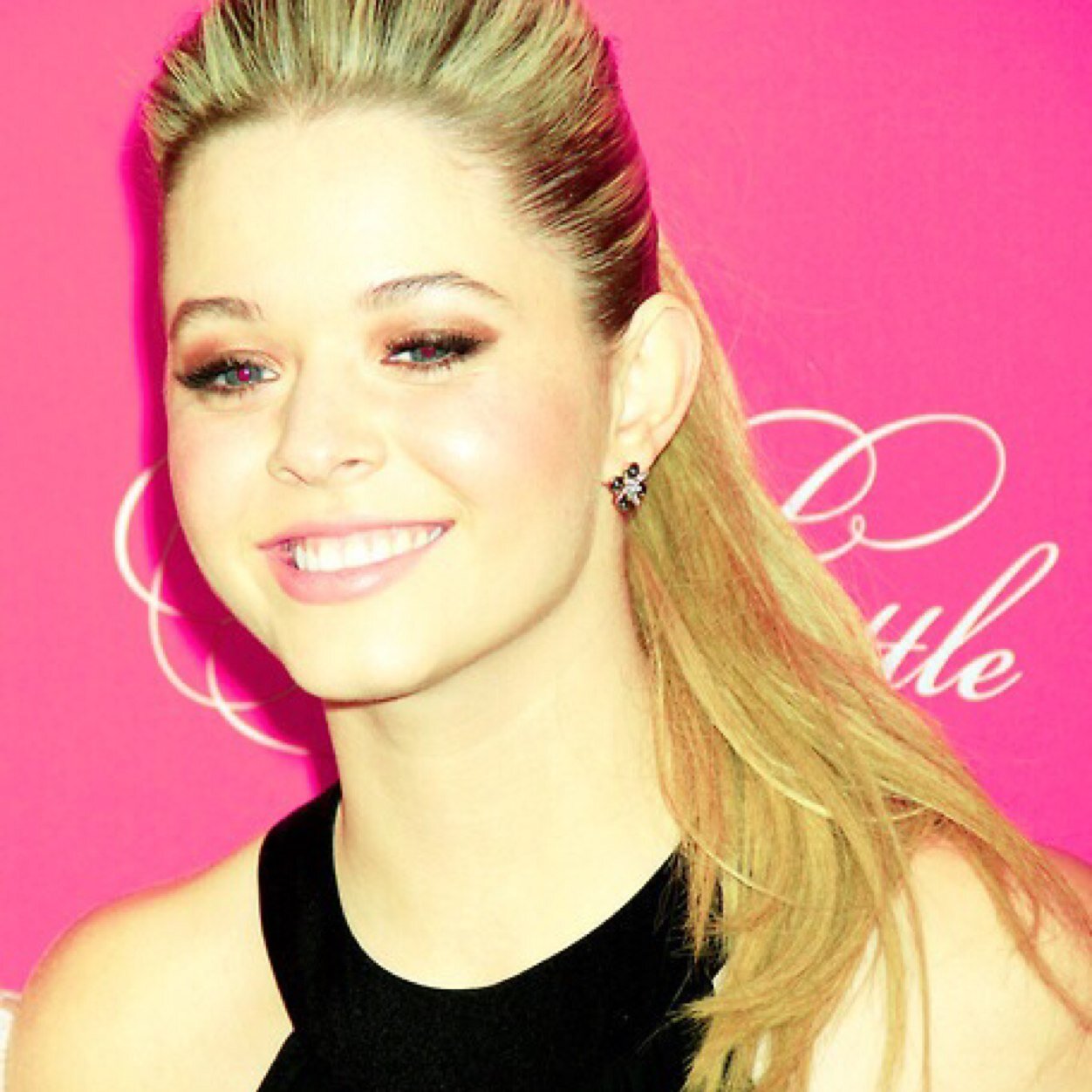 AlisonDSecrets's profile picture. pretty little liars is my life no fucking joke.