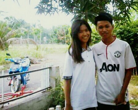 Hidup penuh dengan warna || @tyah_nofia♥