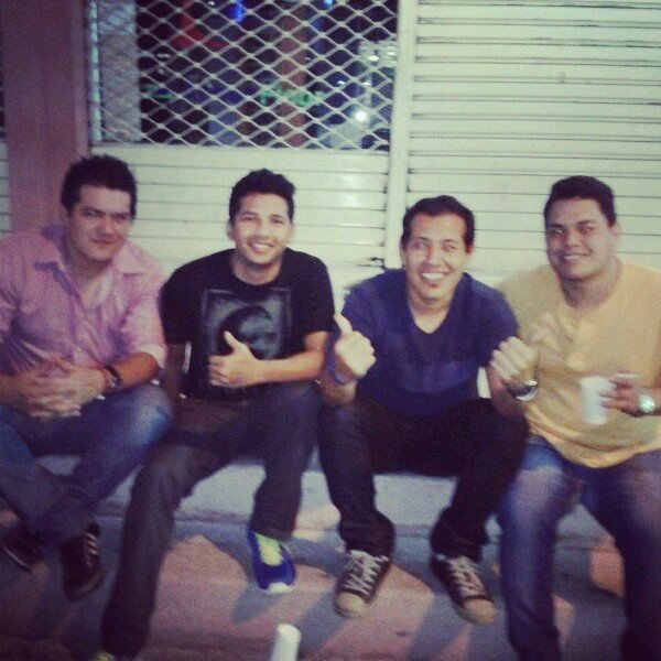 adriangranda89's profile picture. Amante del buen futbol, jugador de las inferiores de Siganme las buenas..