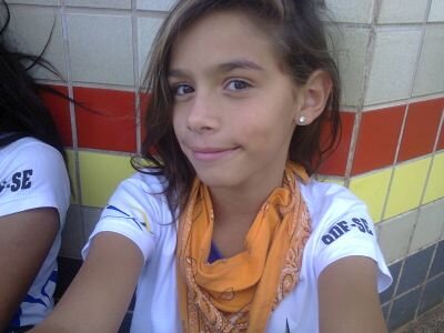 - Estudante , 12 Aninhos , Lovatic com Orgulho 3 '
