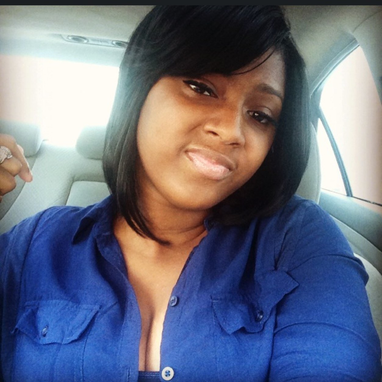 #TeamIDontGiveAFUCK #TeamBadBitch #TeamWeedHead #TeamGettingMoney #TeamMiddleFingerUp2U Follow My Instagram beautypink0