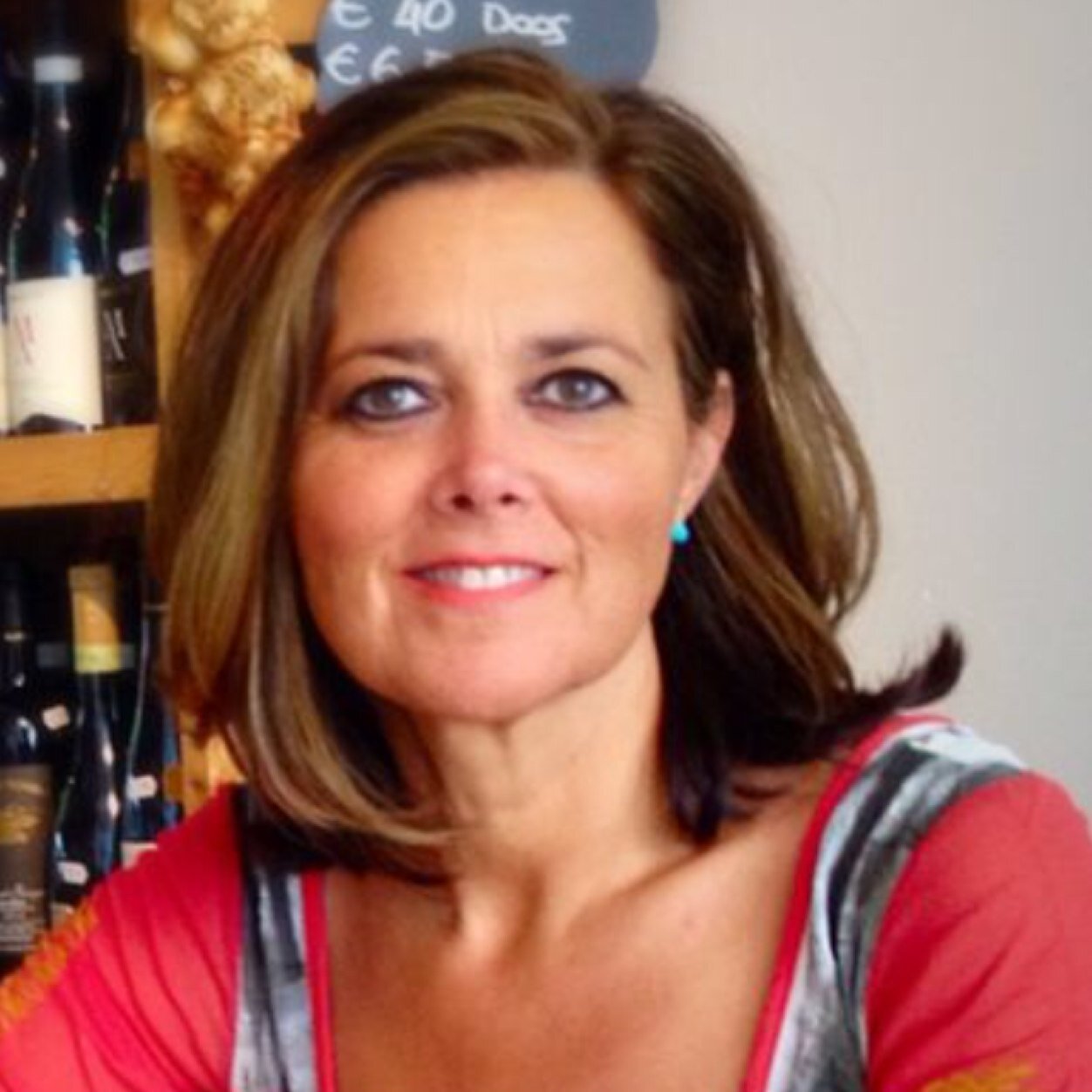 maridingen's profile picture. Liefhebster van kunst en andere mooie dingen zoals muffins en kleuren. Combineert het obligate met het onmogelijke. Prefereert het hoe boven het waarom