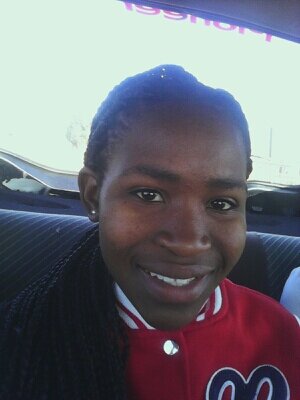 nvr mnd the ppl who tlk behind yr back...thts whre thy belong....behind yr bck ;-)