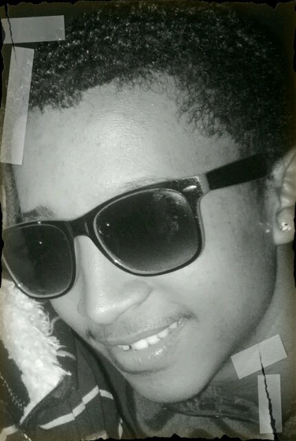 Kirsh_Hill_975's profile picture. Work in silence,,,,And let success make the noise!!!!*