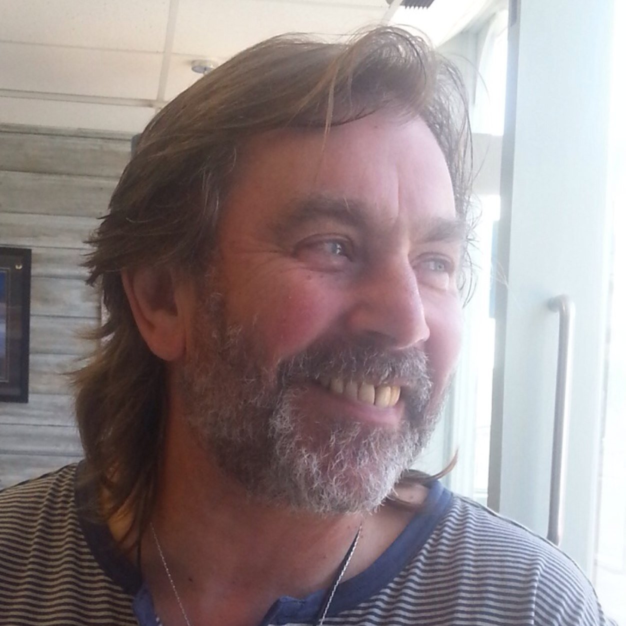 Maximus1V's profile picture. Painter, Tutor - Druid and art magazine contributor from Wiltshire. Art is an emotive outpouring using vision, application and commitment.