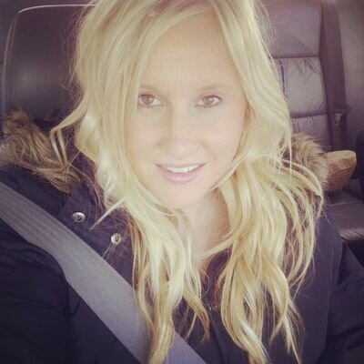 ashleynauss's profile picture. 