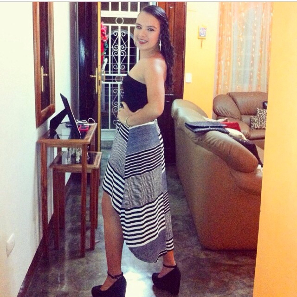 16. Venezolana.