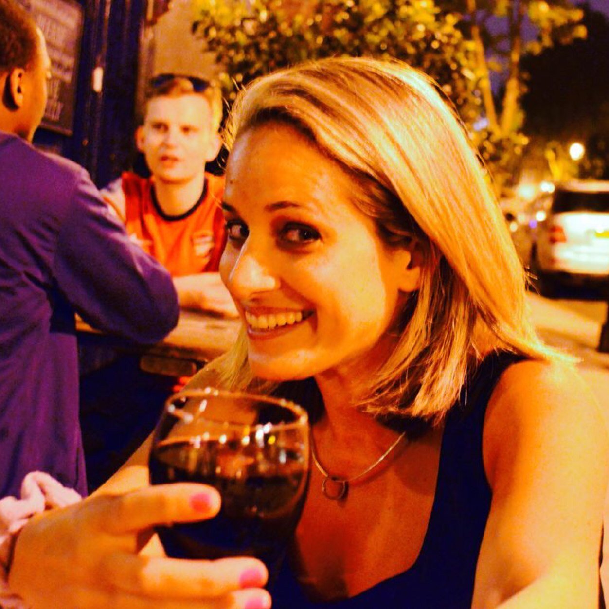 British lawyer turned Supper Club hostess, living in Tel Aviv since 2009.                                           Motto: Be the reason someone smiles:-)