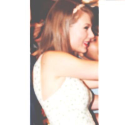 ukeleleswift Profile Picture