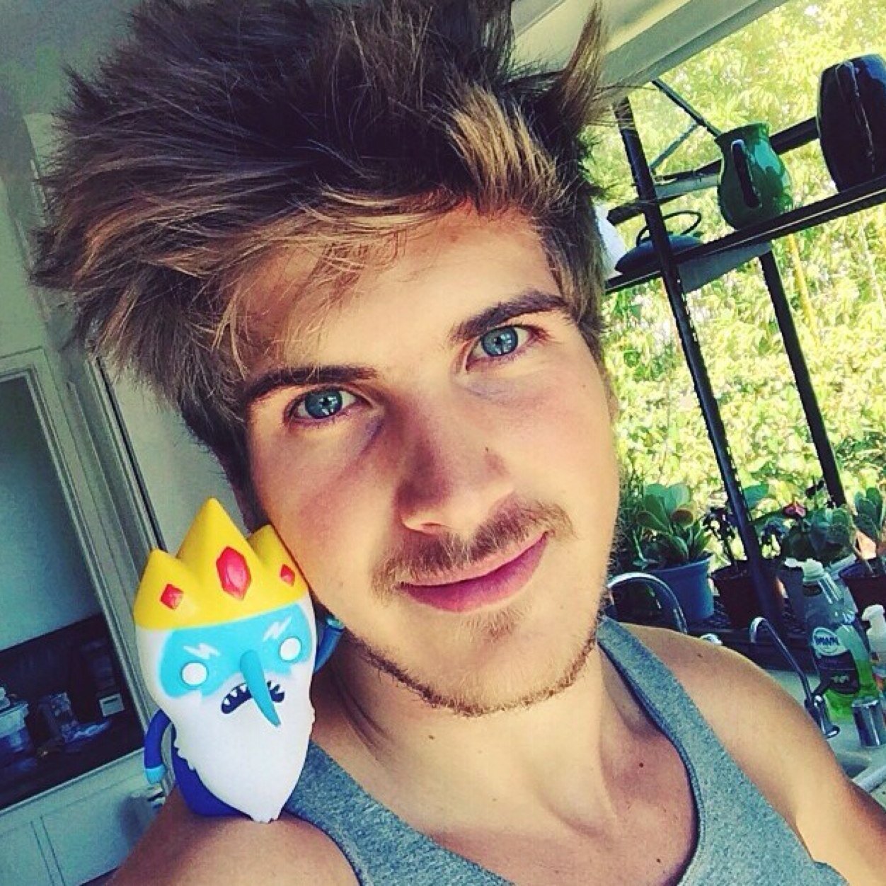 JoeyAnyaxox Profile Picture