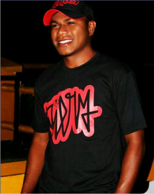 I l♥ve humble people,    I l♥ve OMK.             Dominus proper est☂