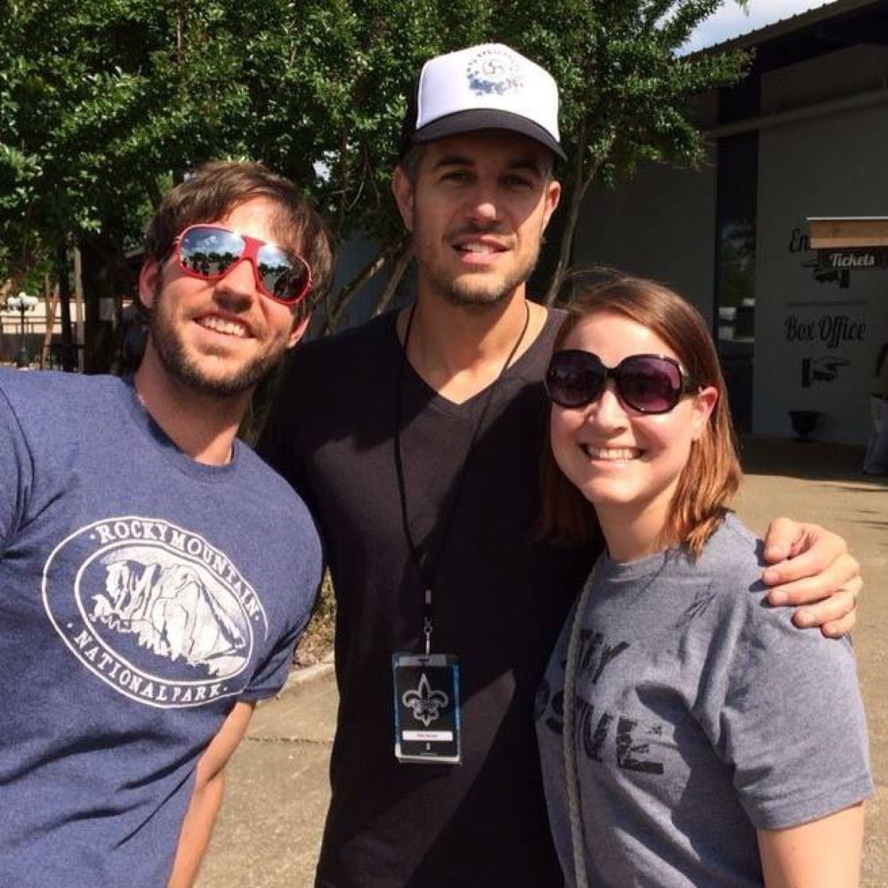 Holey902's profile picture. 