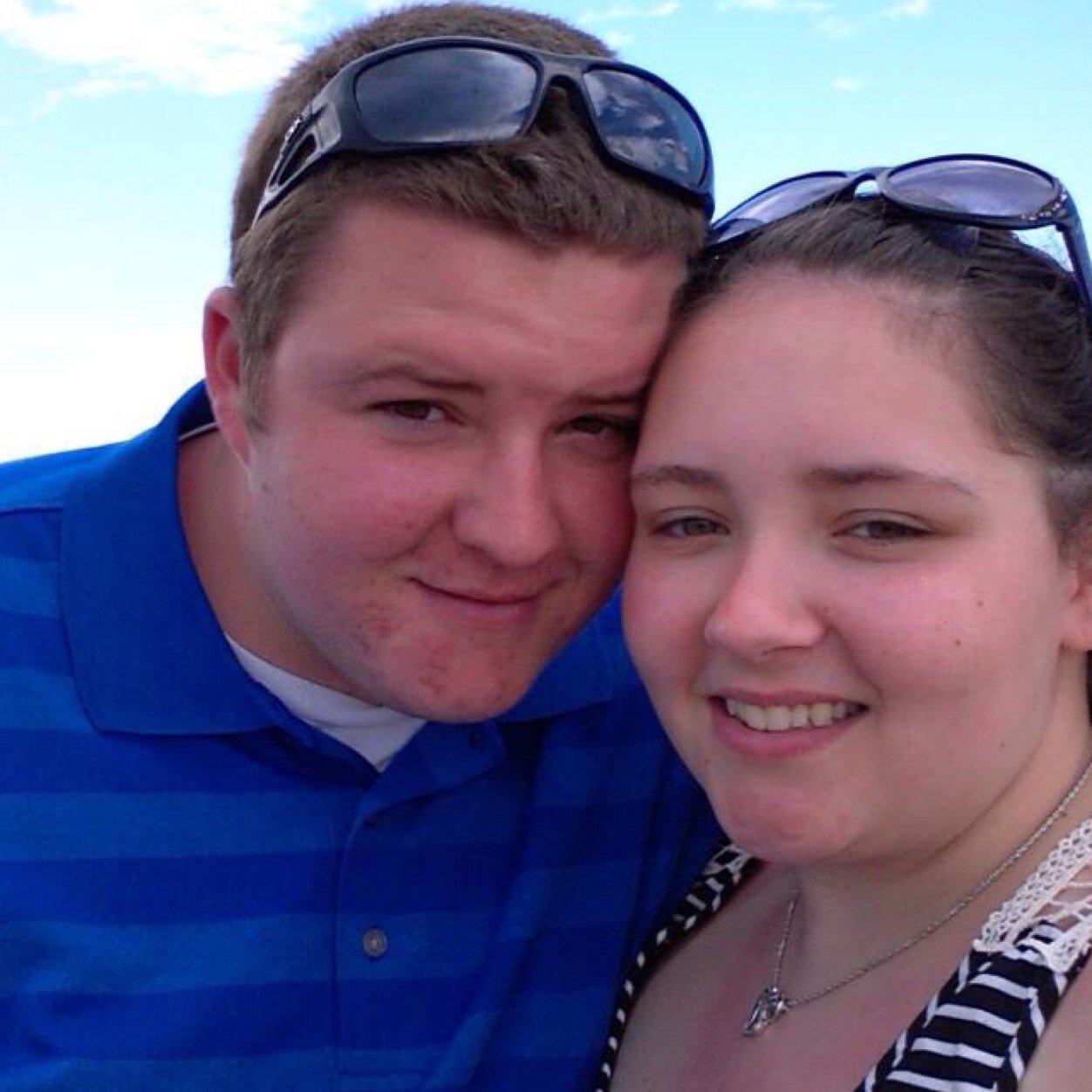 ebucket44's profile picture. 