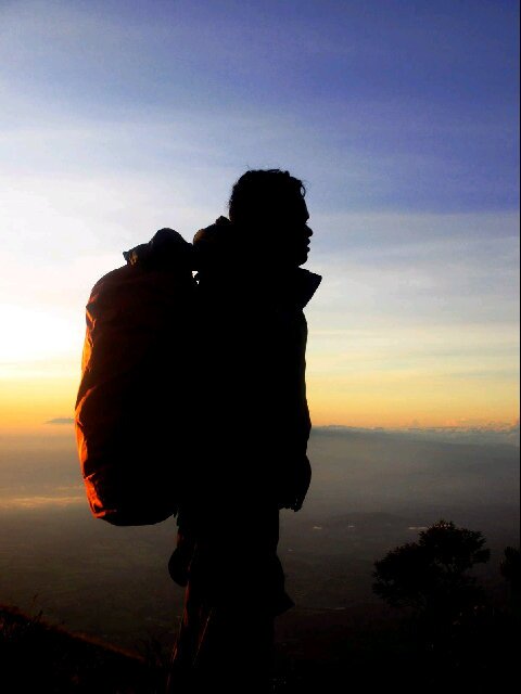 Pemberontakan akibat pengekangan
