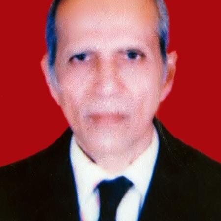 I am single,live at karachi aged not relevent,lawyer by profession.
