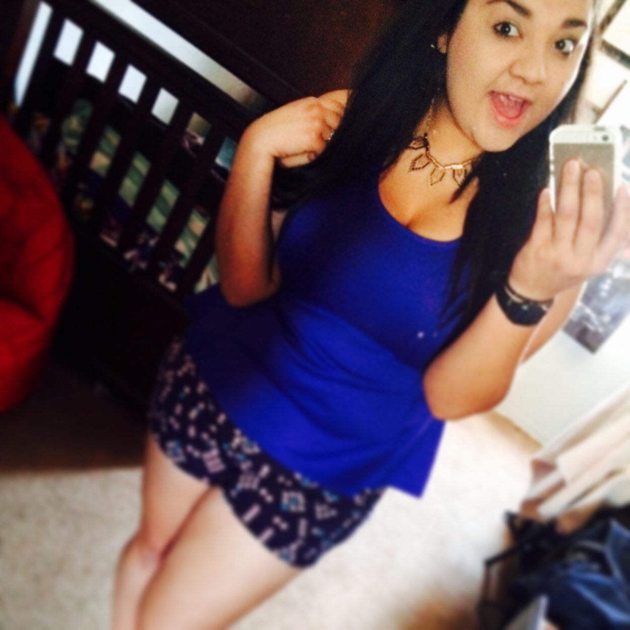 lori_loves_'s profile picture. 