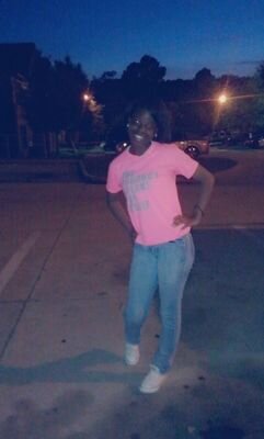ItS' Me Lil_Bitt 
Yhu Stunt On Me Ounce ImmaFlex On Yhu 4Ever 
Dnt Follow T2 Unfollow
:)