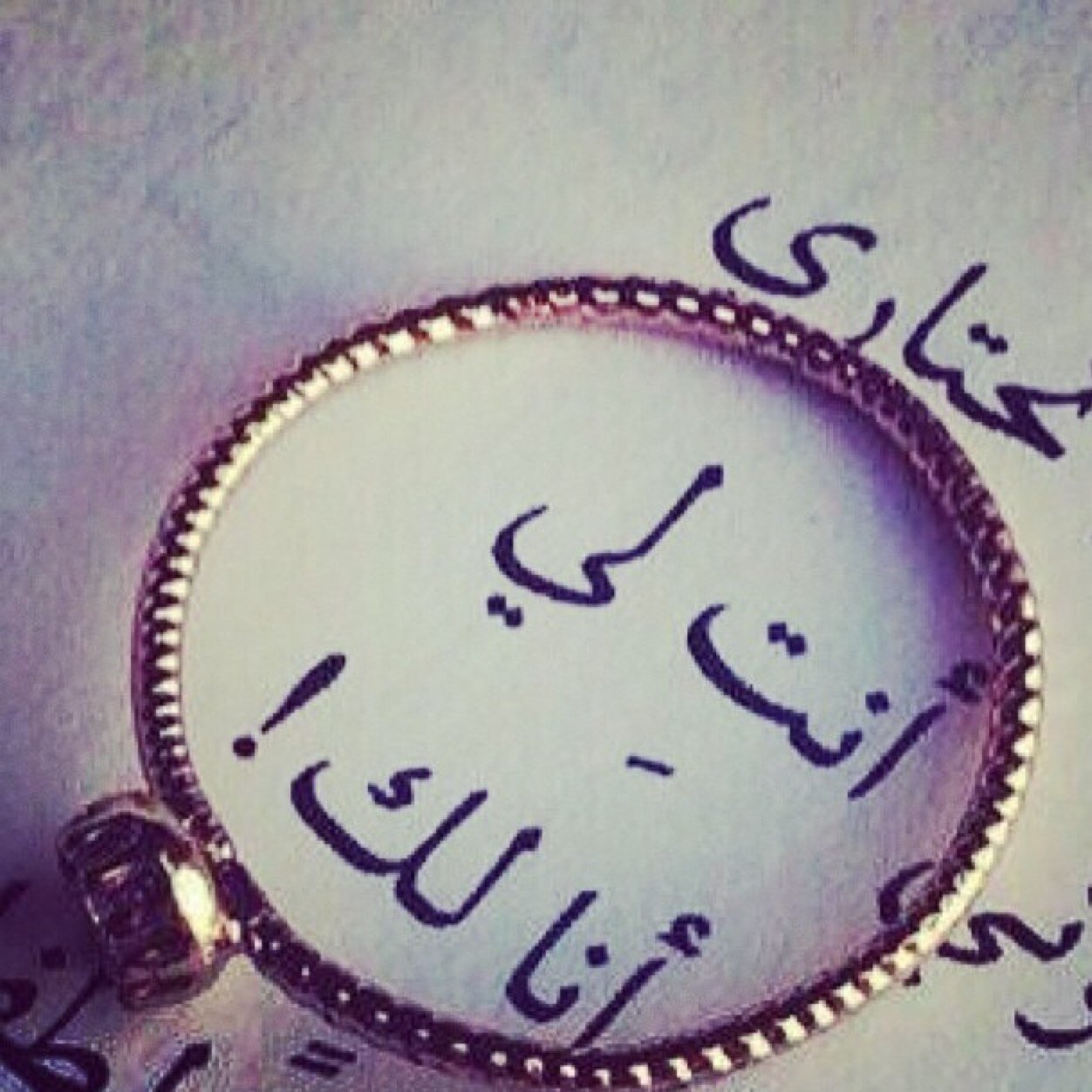 من لإيحب آلنصر لإتربطني علاآقهه به (: 
حسآبي ب الانستقرآإممَ eshti28_