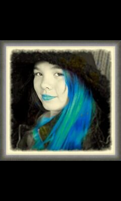 instagram @lolzmerpgirl  13 years old.           SiNgLe PrInGlE