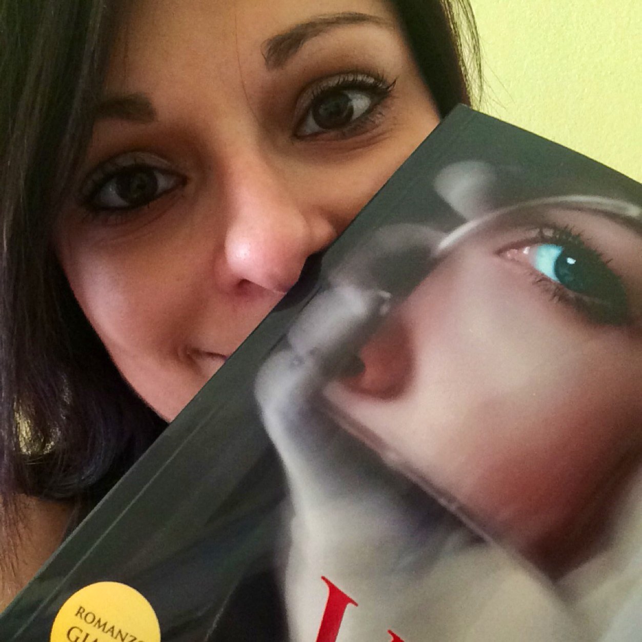 AlboreAnna's profile picture. Scrittrice per passione...sognatrice da sempre! Autrice di @RitornoaRoma e #Veritàapparenti pubblicato da @ABEditore