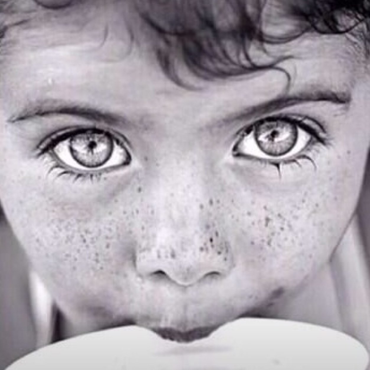 NoLonelyblog's profile picture. Blogger